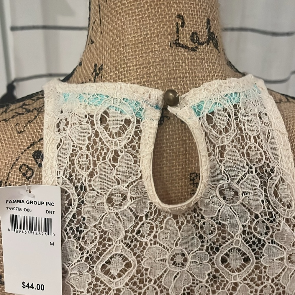 Boho cream black accent Taylor & Sage sleeveless top with “tassels” on bottom - Picture 4 of 8